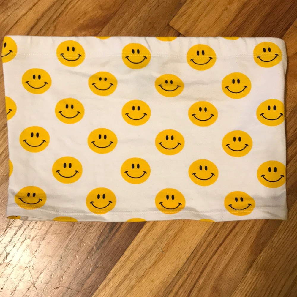 Smiley face tube top crop top